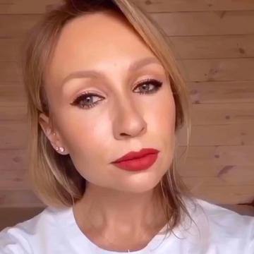 Red lips makeup - Romanovamakeup